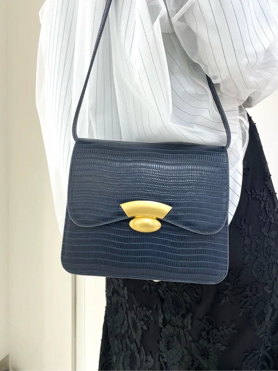 GRACE CONTINENTAL yoshi コーディネート画像