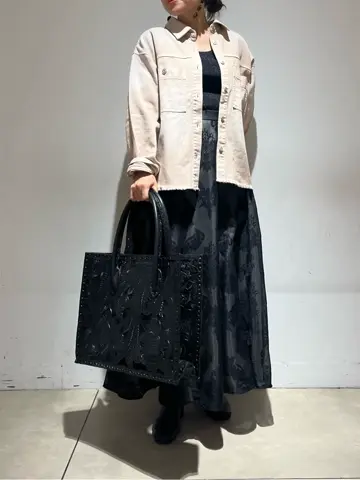 GRACE CONTINENTAL 穐山　香織 コーディネート画像