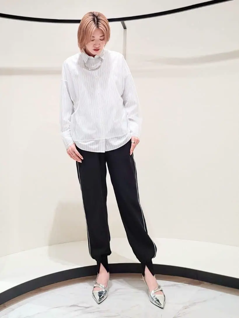 GRACE CONTINENTAL 今野　志保 コーディネート画像