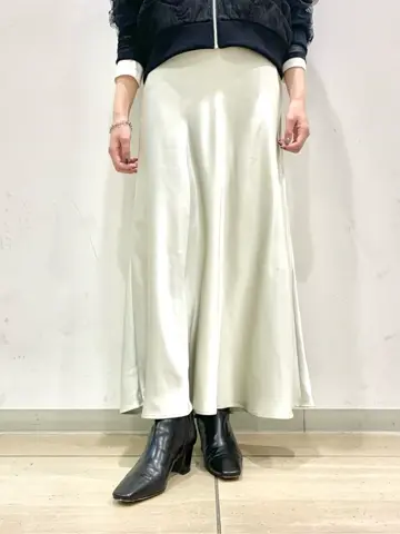 GRACE CONTINENTAL haruka iwasaki コーディネート画像