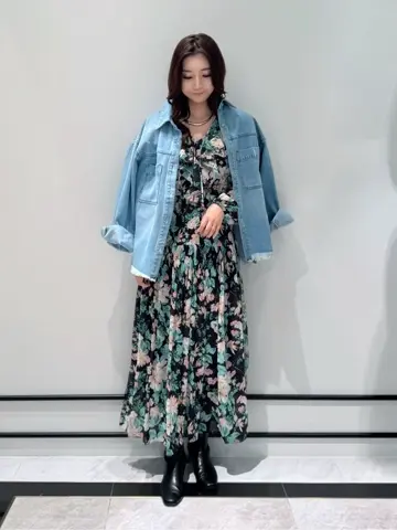 GRACE CONTINENTAL MOMOKO コーディネート画像