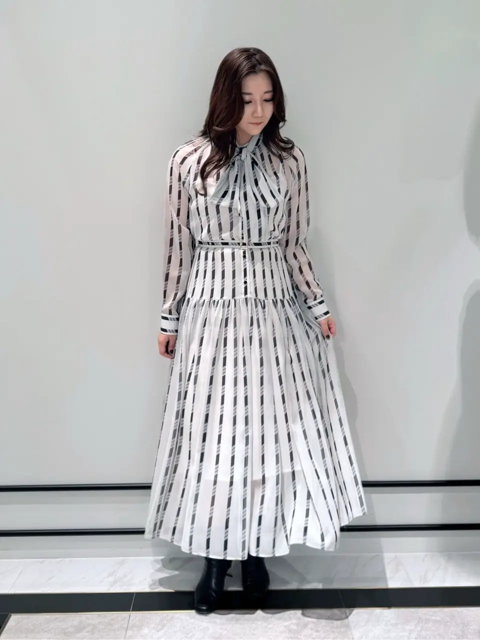 GRACE CONTINENTAL MOMOKO コーディネート画像