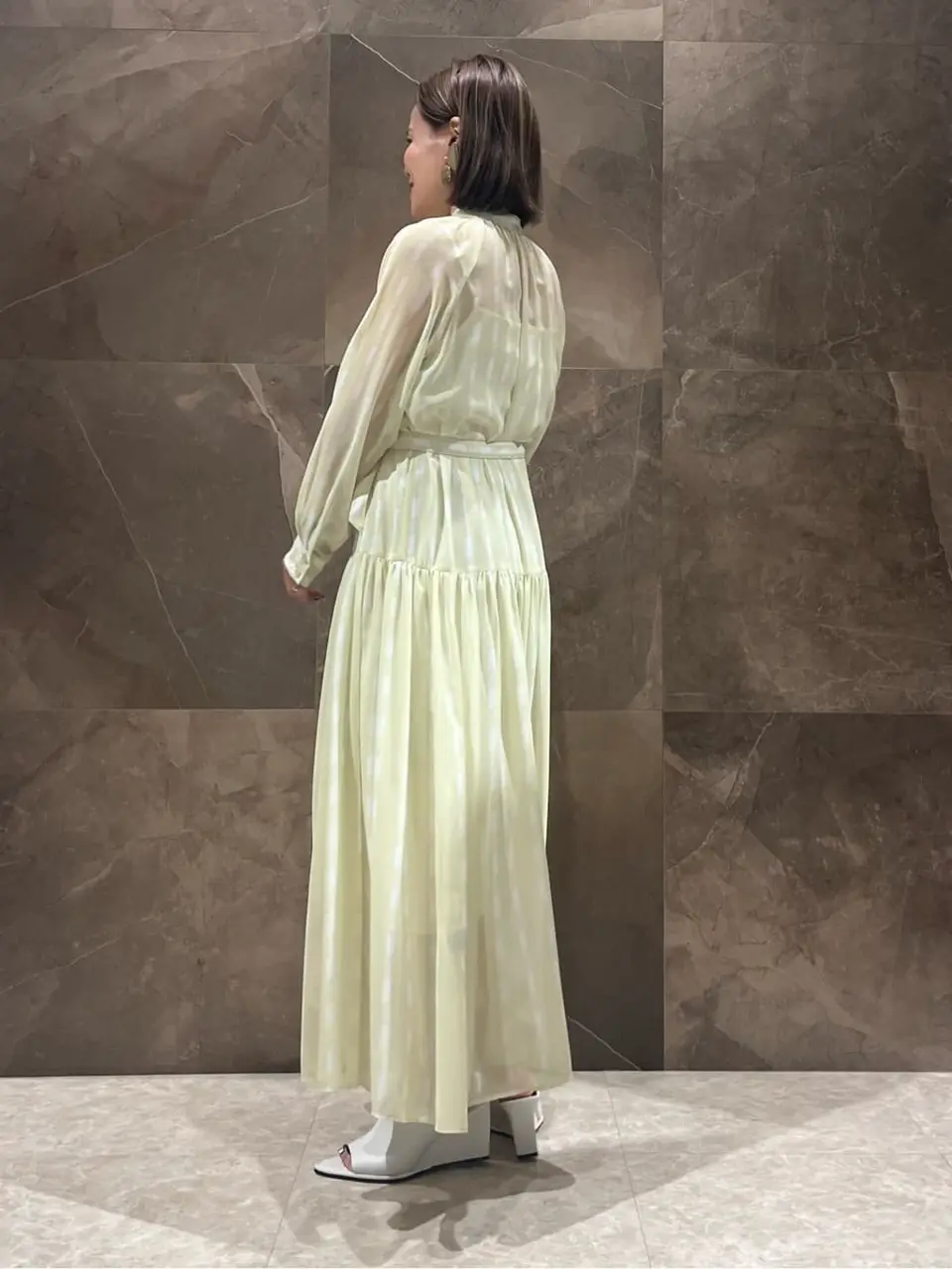 GRACE CONTINENTAL 穐山　香織 コーディネート画像