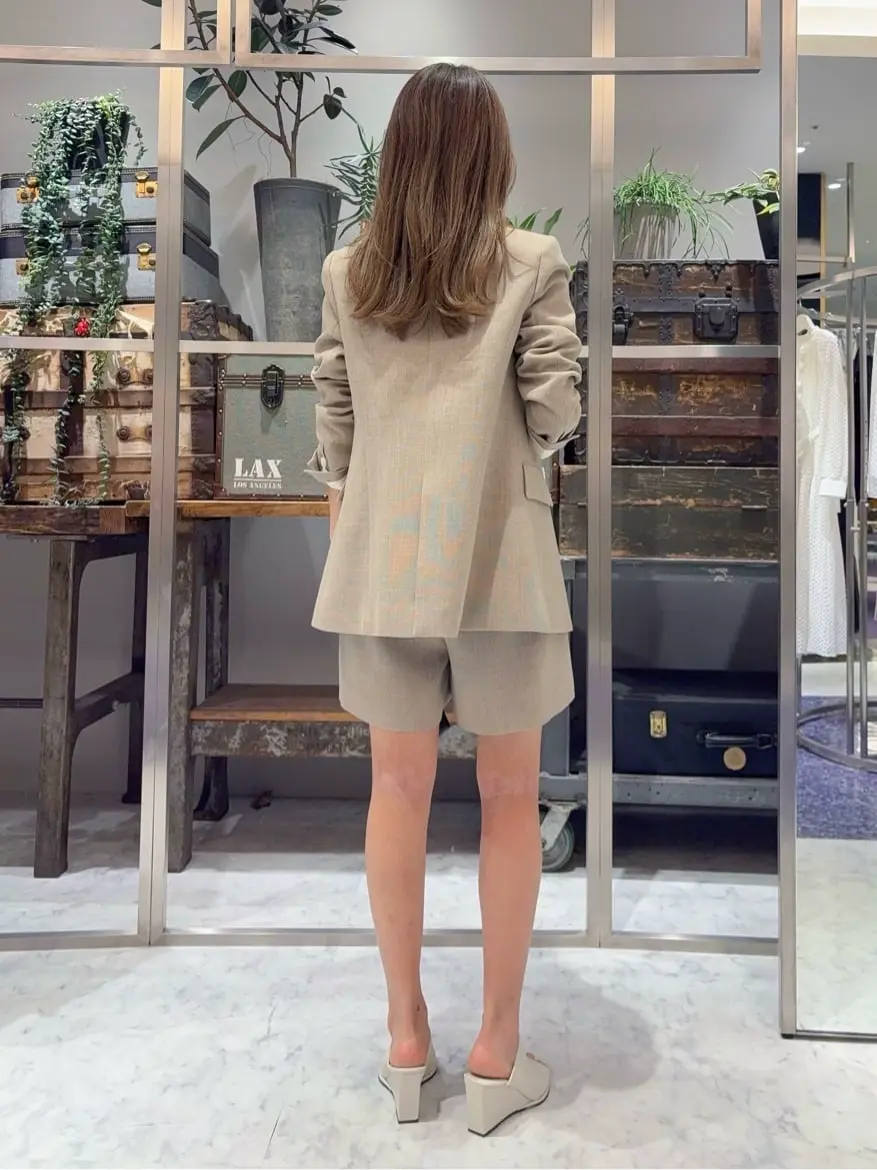 GRACE CONTINENTAL yukimi yonee コーディネート画像