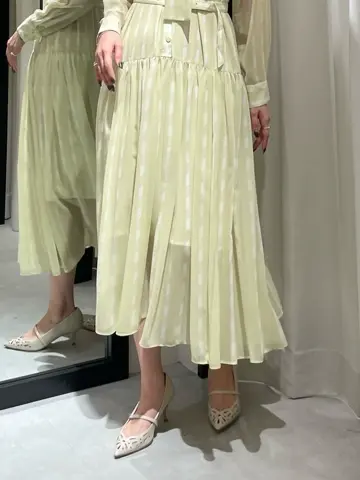 GRACE CONTINENTAL 端場　わかな コーディネート画像