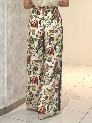 GRACE CONTINENTAL 岩永 春佳 コーディネート画像