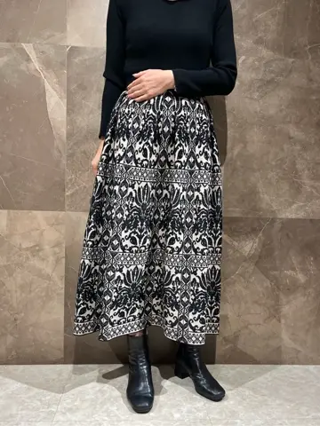 GRACE CONTINENTAL 穐山　香織 コーディネート画像