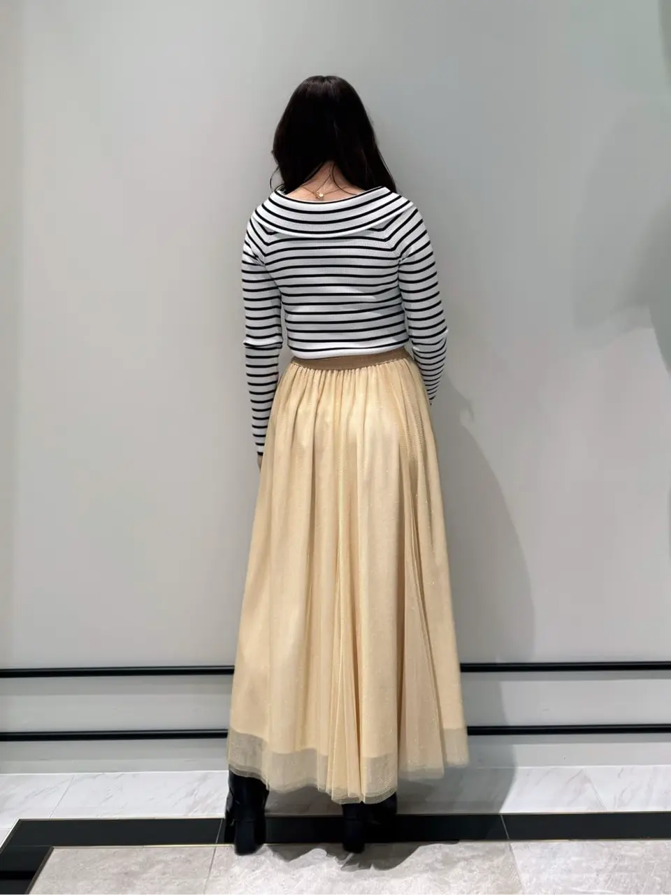 GRACE CONTINENTAL MOMOKO コーディネート画像