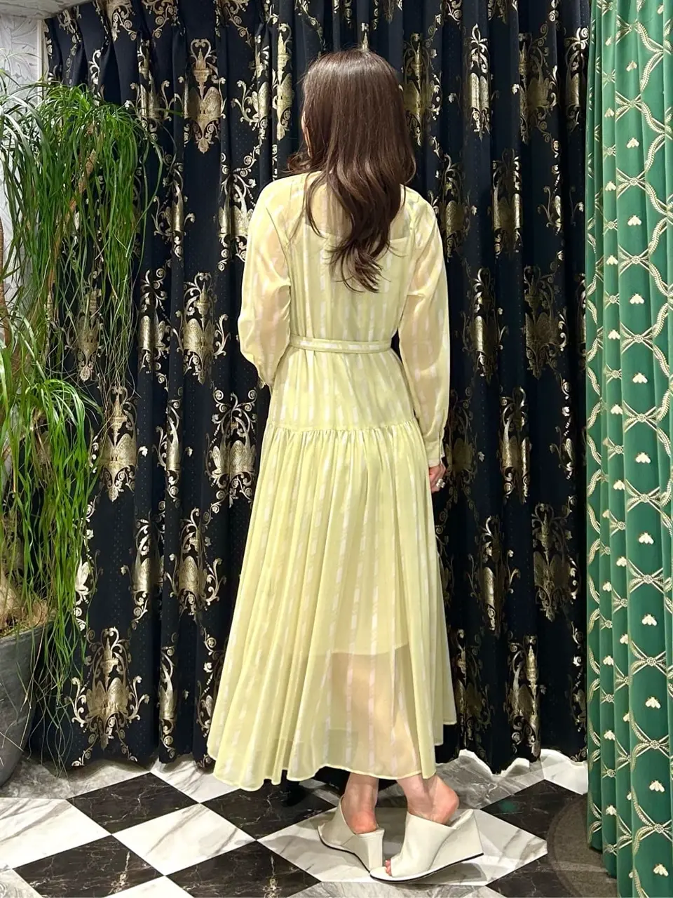 GRACE CONTINENTAL 志田　悠 コーディネート画像