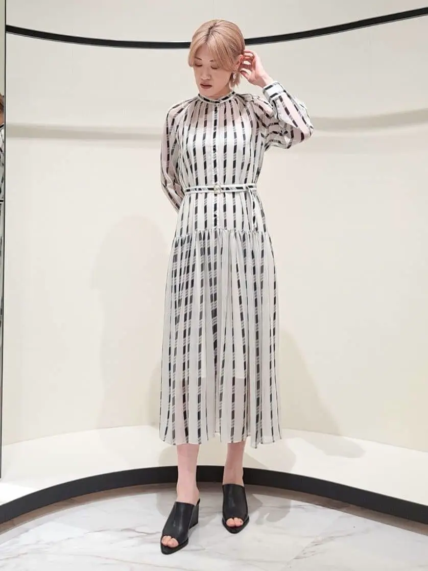 GRACE CONTINENTAL 今野　志保 コーディネート画像