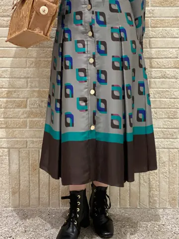 GRACE CONTINENTAL MOMOKO コーディネート画像