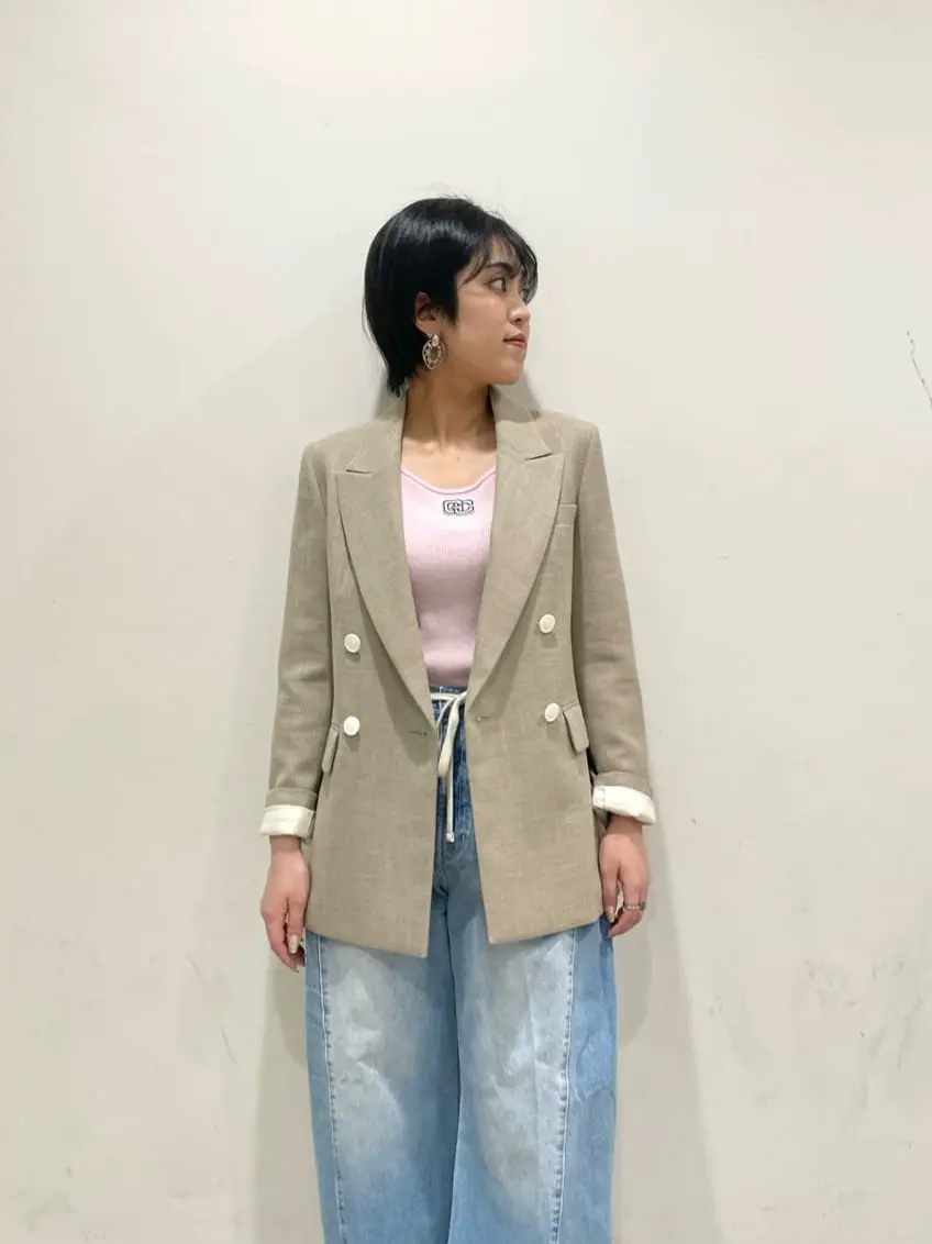 GRACE CONTINENTAL yoshi コーディネート画像