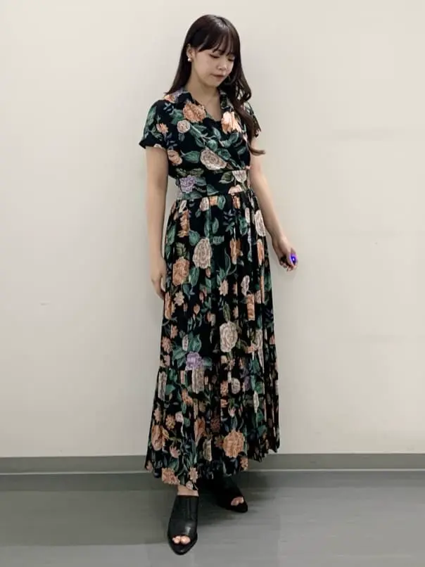 GRACE CONTINENTAL 平野 裕華 コーディネート画像