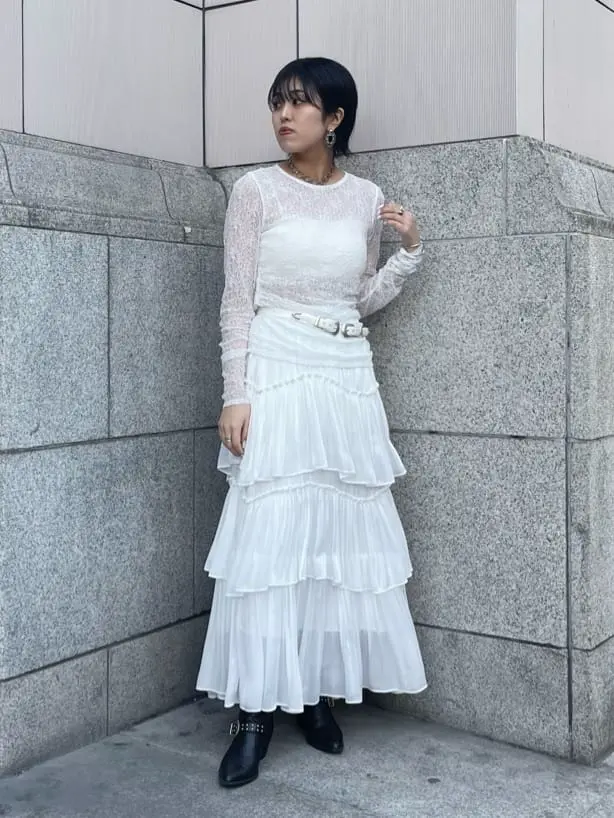 GRACE CONTINENTAL yoshi コーディネート画像