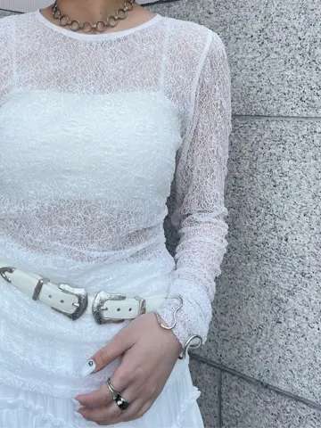 GRACE CONTINENTAL yoshi コーディネート画像