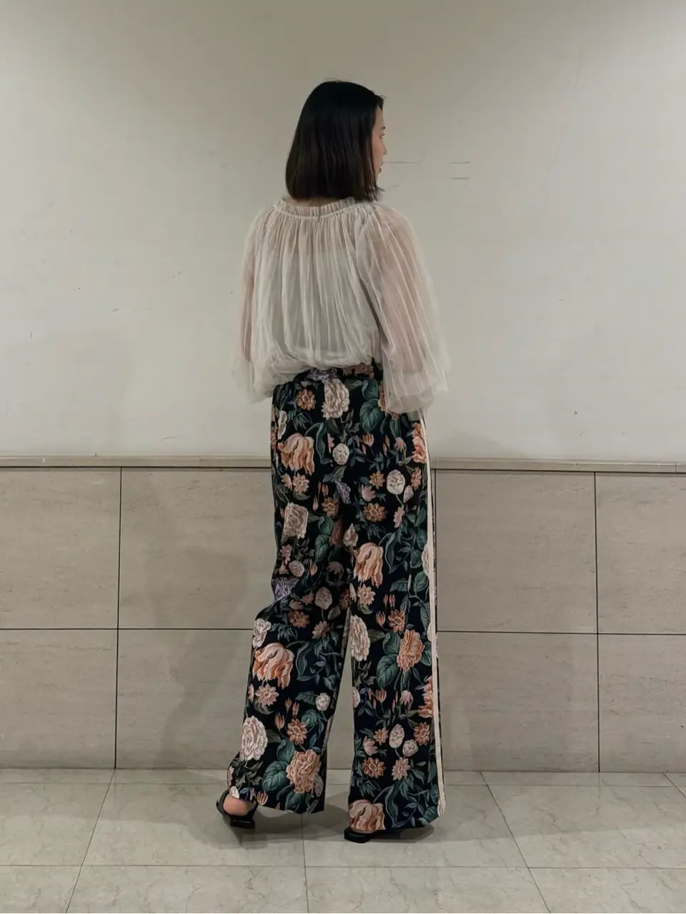 GRACE CONTINENTAL 伊藤　静華 コーディネート画像