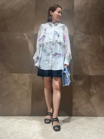 GRACE CONTINENTAL 穐山　香織 コーディネート画像