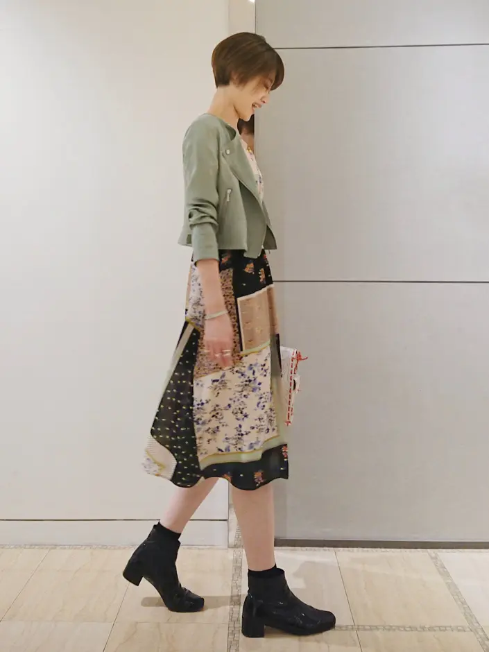 GRACE CONTINENTAL 今野　志保 コーディネート画像