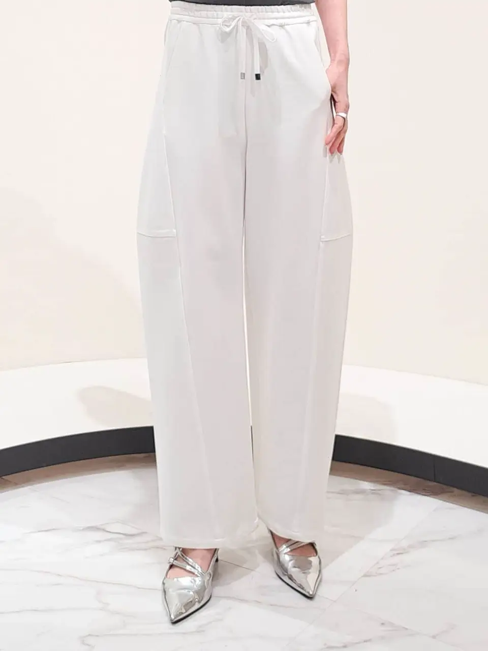 GRACE CONTINENTAL 今野　志保 コーディネート画像