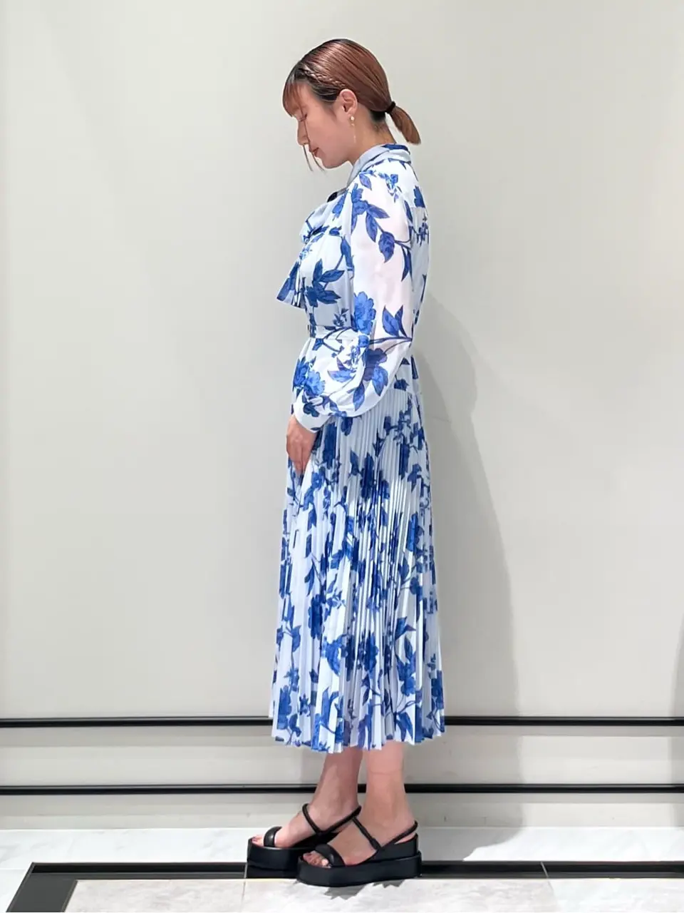 GRACE CONTINENTAL CHISAKO.S コーディネート画像