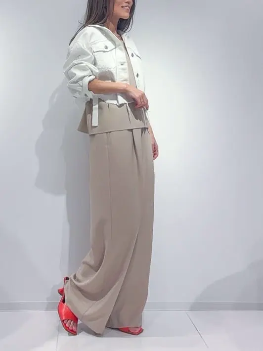 GRACE CONTINENTAL yukimi yonee コーディネート画像