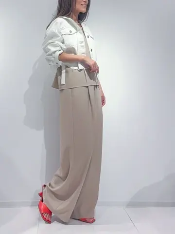 GRACE CONTINENTAL yukimi yonee コーディネート画像