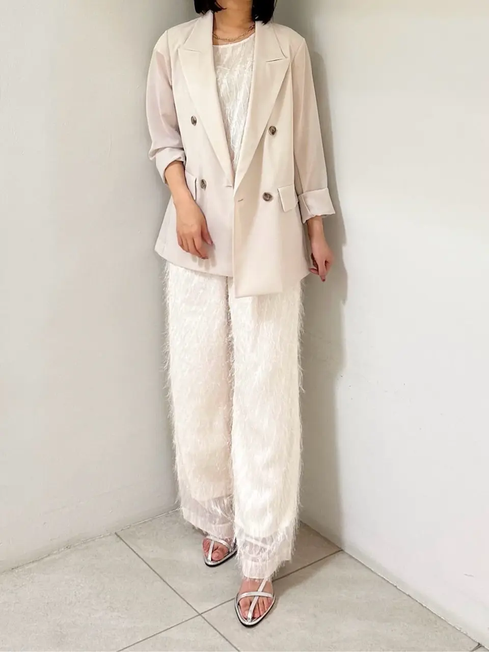 GRACE CONTINENTAL MORITA AI コーディネート画像