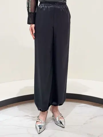 GRACE CONTINENTAL 今野　志保 コーディネート画像