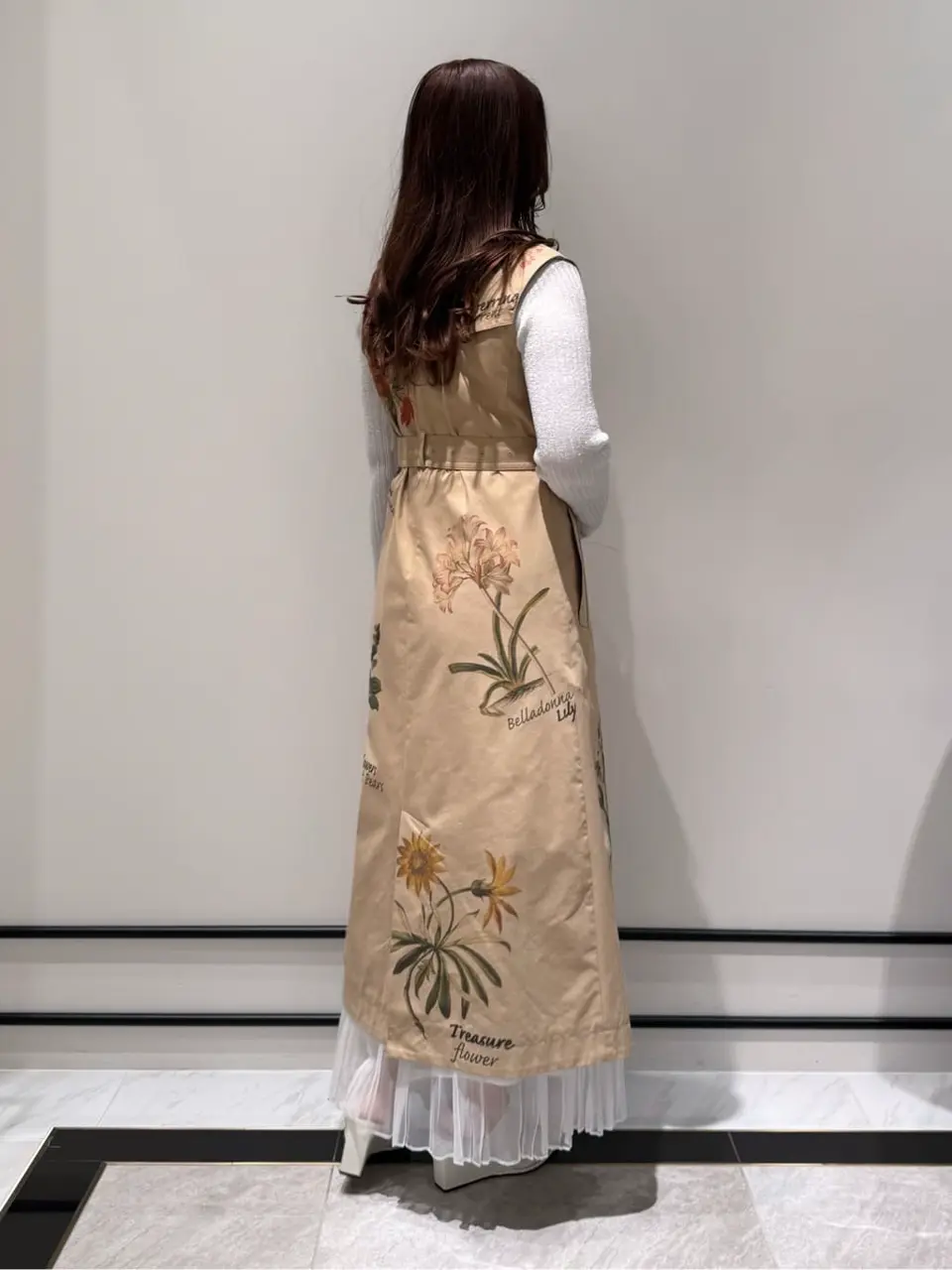 GRACE CONTINENTAL MOMOKO コーディネート画像