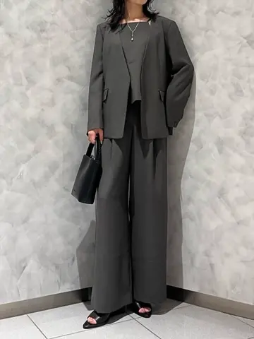 GRACE CONTINENTAL OZAWA コーディネート画像