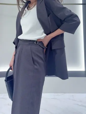 GRACE CONTINENTAL yukimi yonee コーディネート画像