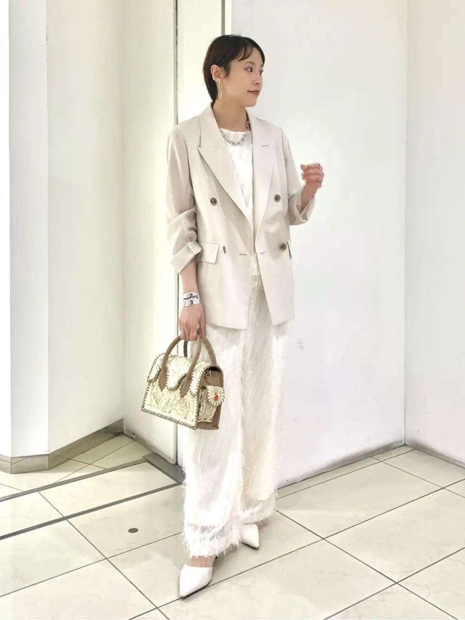 GRACE CONTINENTAL haruka iwasaki コーディネート画像