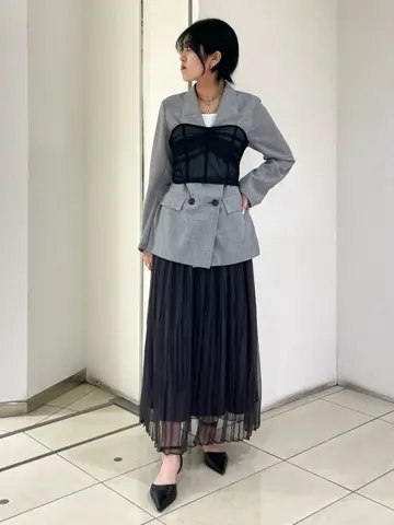 GRACE CONTINENTAL yoshi コーディネート画像