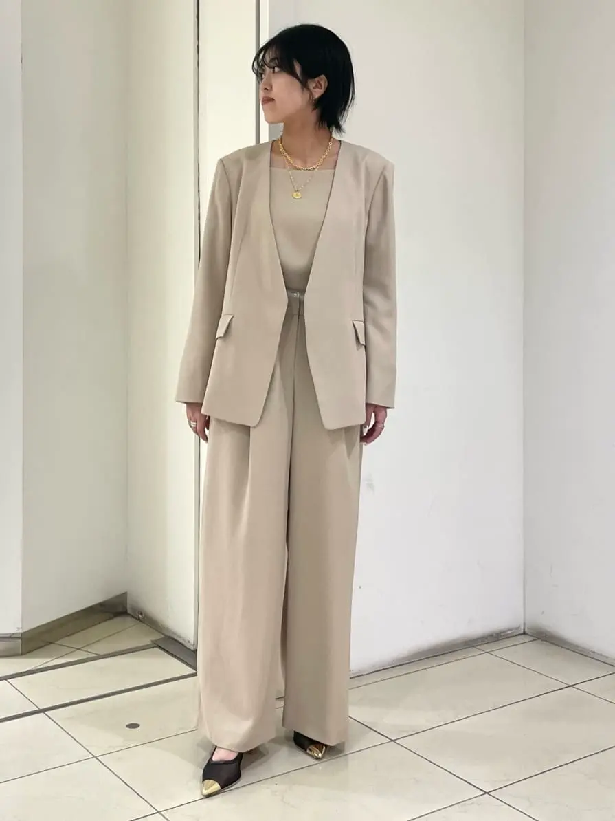 GRACE CONTINENTAL yoshi コーディネート画像