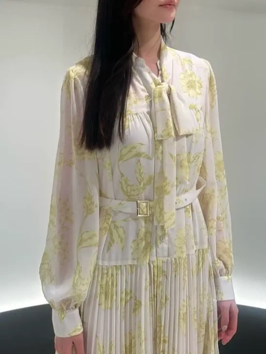 GRACE CONTINENTAL 髙田　美衣 コーディネート画像