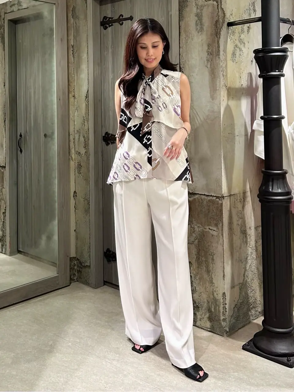 GRACE CONTINENTAL 志田　悠 コーディネート画像