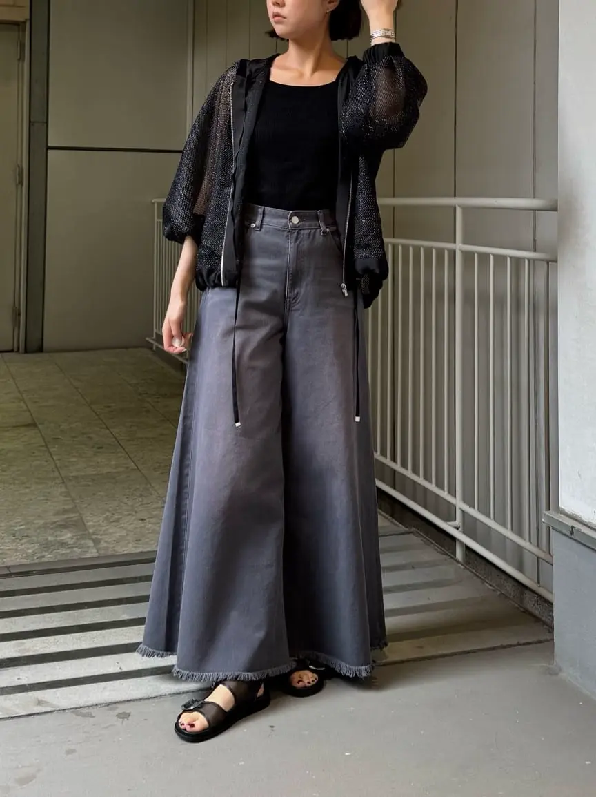 GRACE CONTINENTAL 伊藤　静華 コーディネート画像