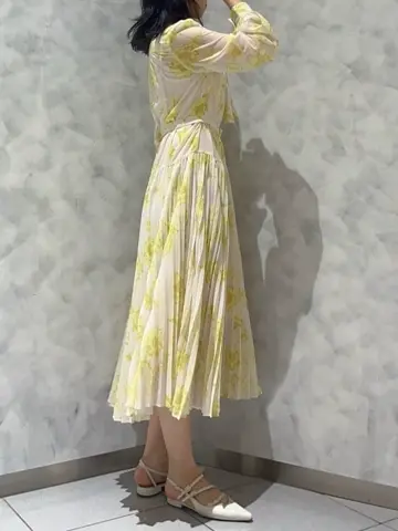 GRACE CONTINENTAL OZAWA コーディネート画像