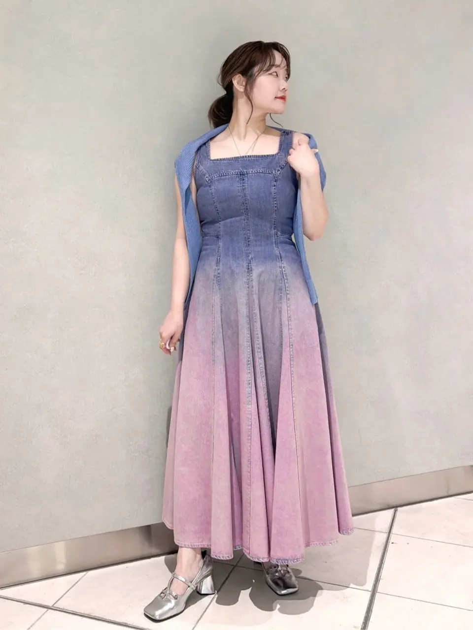 GRACE CONTINENTAL SAYUMI Nagashima コーディネート画像