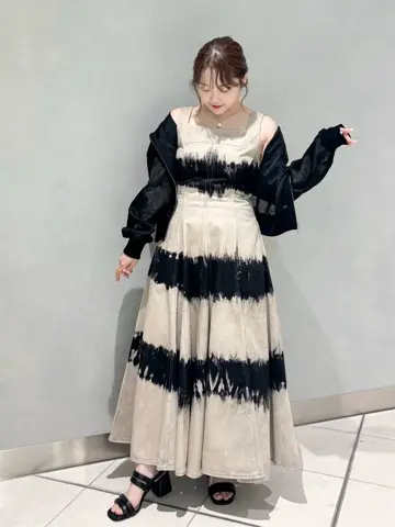 GRACE CONTINENTAL SAYUMI Nagashima コーディネート画像