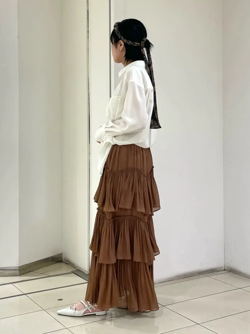 GRACE CONTINENTAL yoshi コーディネート画像