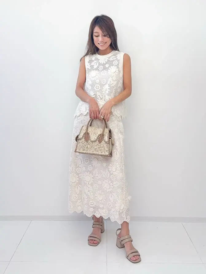 GRACE CONTINENTAL yukimi yonee コーディネート画像