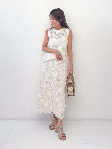 GRACE CONTINENTAL yukimi yonee コーディネート画像