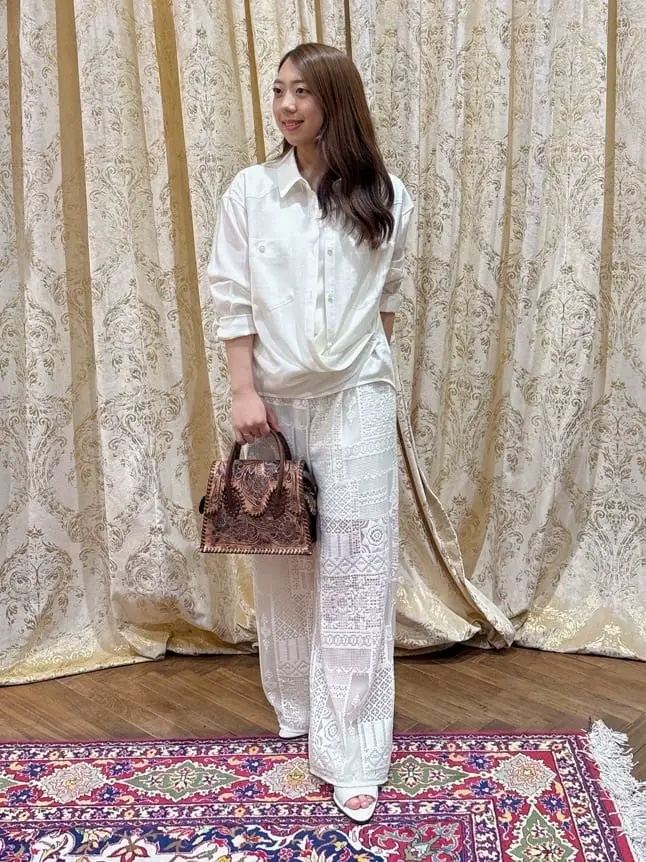 GRACE CONTINENTAL HIGASHIGAWA.R コーディネート画像