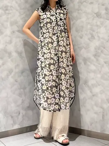 GRACE CONTINENTAL OZAWA コーディネート画像