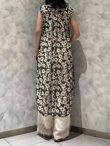 GRACE CONTINENTAL OZAWA コーディネート画像