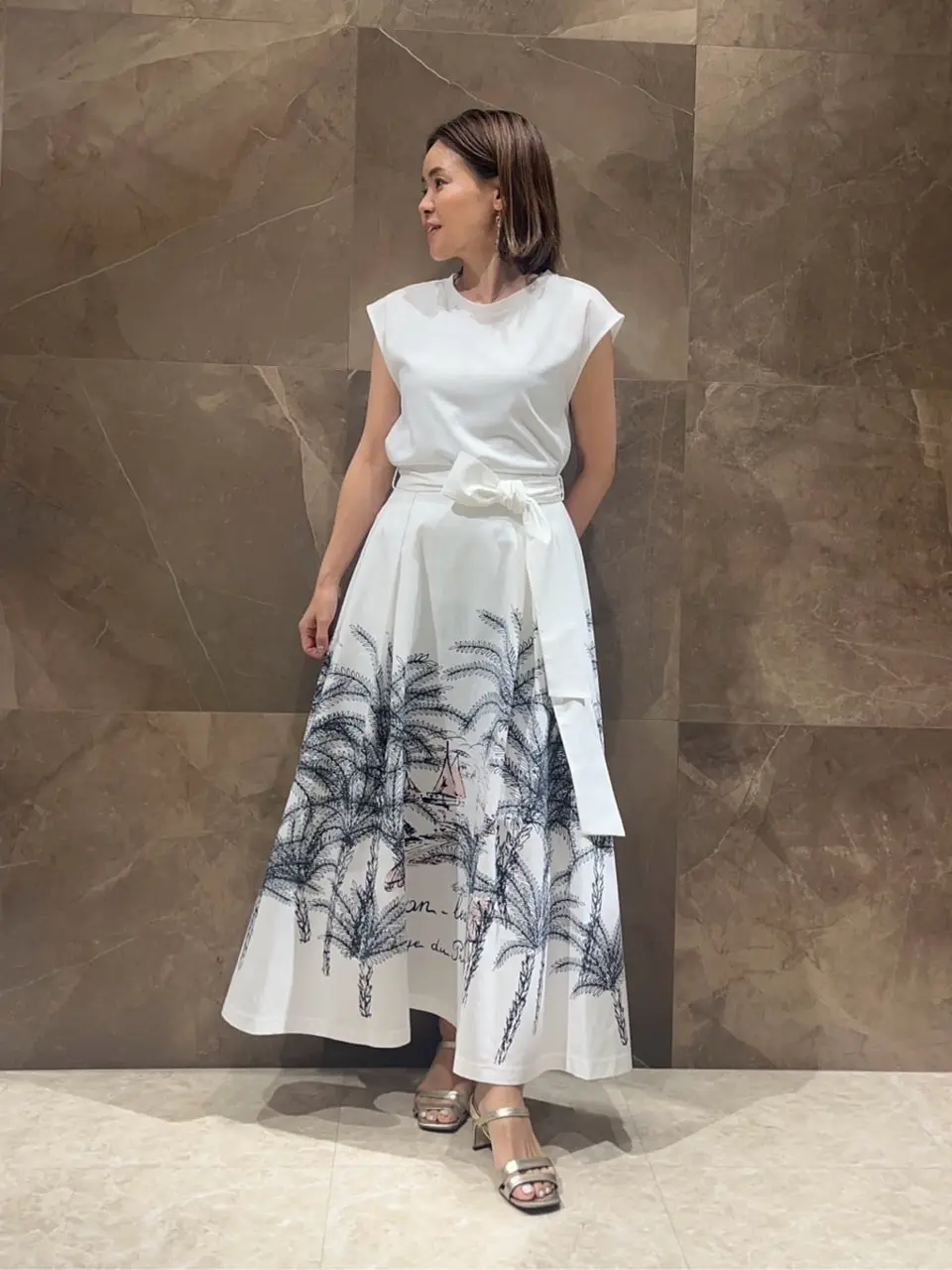 GRACE CONTINENTAL 穐山　香織 コーディネート画像