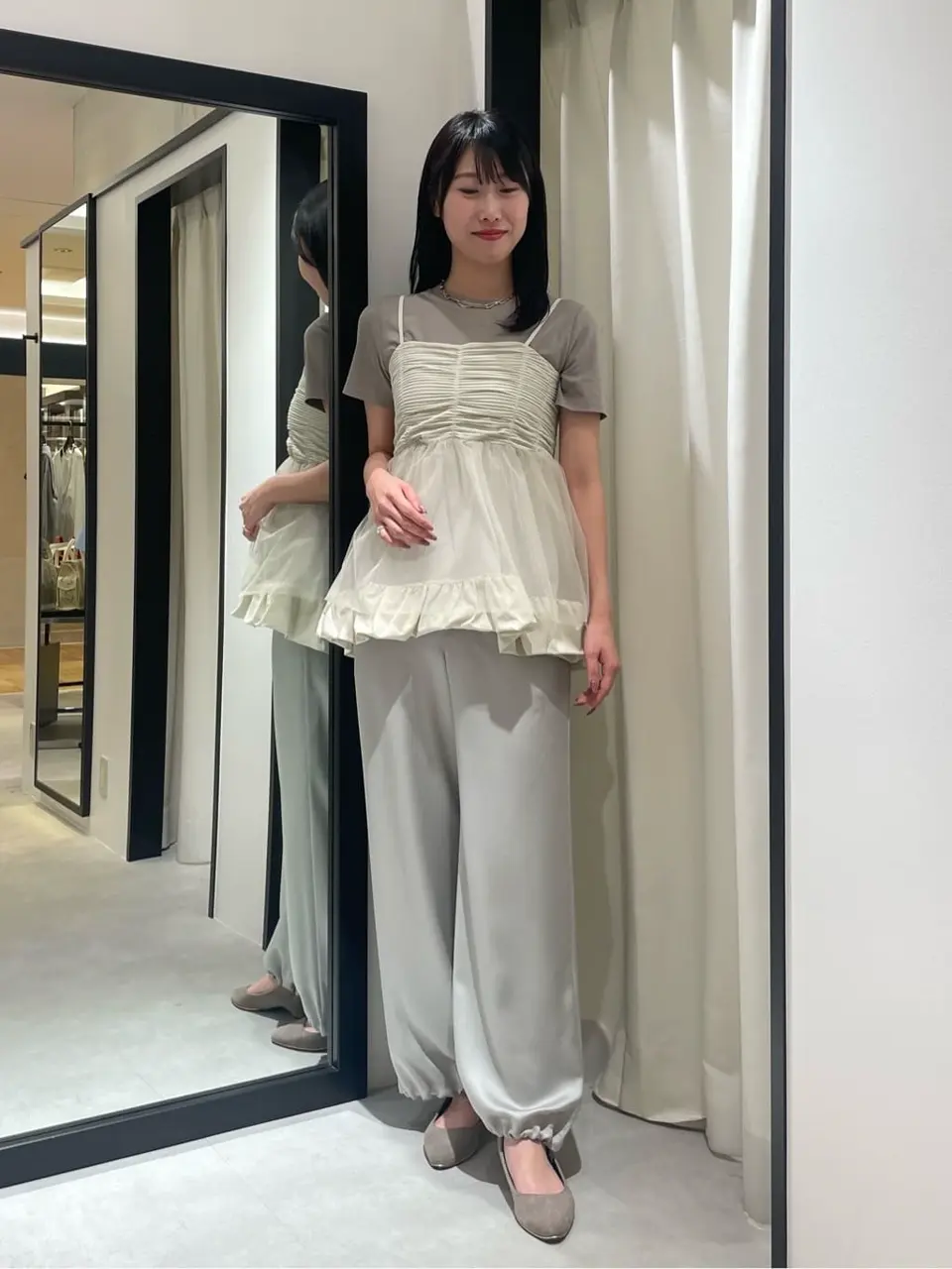 GRACE CONTINENTAL 端場　わかな コーディネート画像