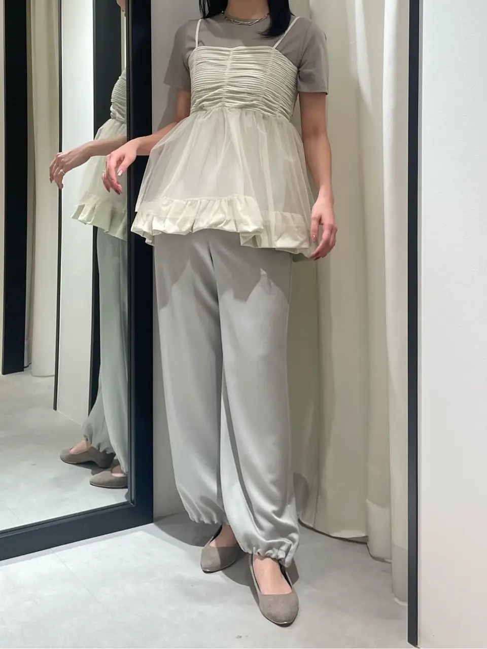 GRACE CONTINENTAL 端場　わかな コーディネート画像