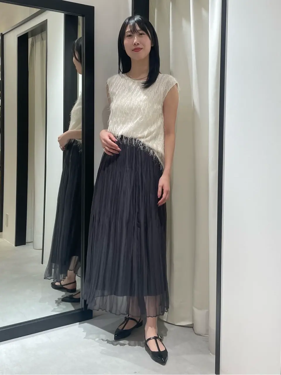 GRACE CONTINENTAL 端場　わかな コーディネート画像